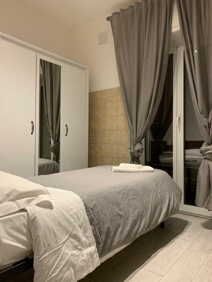 Il Turista Villa Pavia Luaran gambar